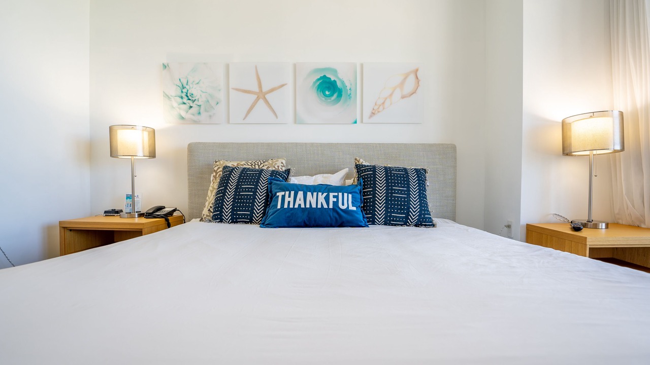 Photo of Bedroom in Hallandale Beach