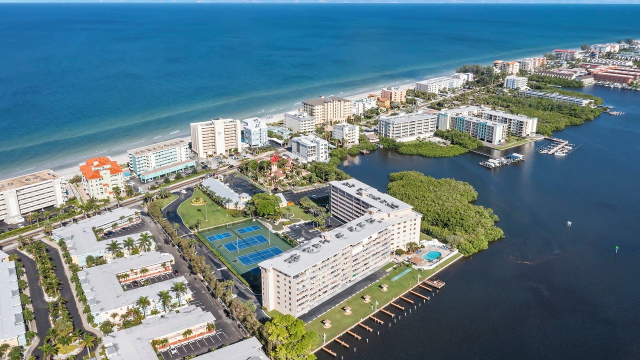 Photo of Outdoor in Indian Shores