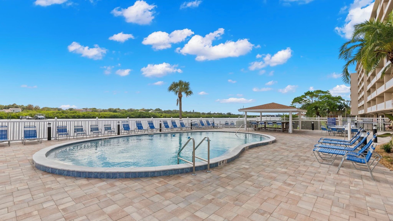 Photo of Outdoor in Indian Shores