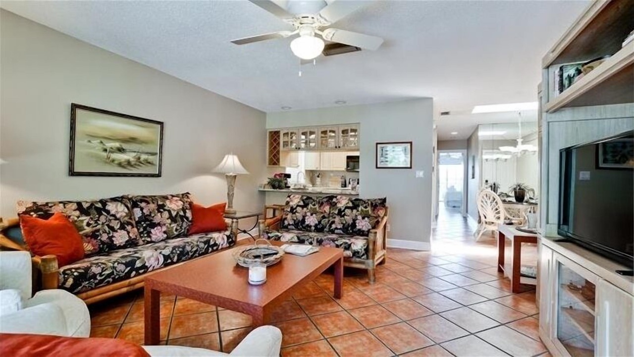 Photo of Bedroom in Bradenton Beach