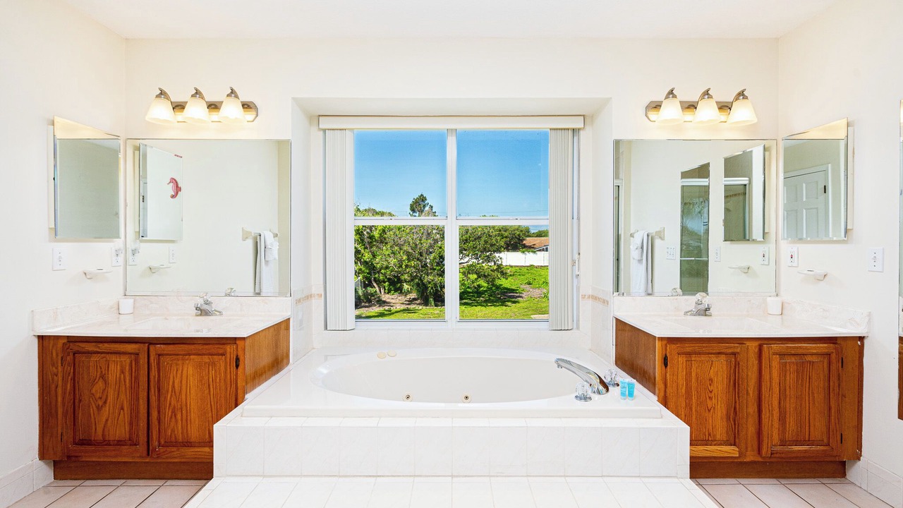 Photo of Bathroom in Calulantic