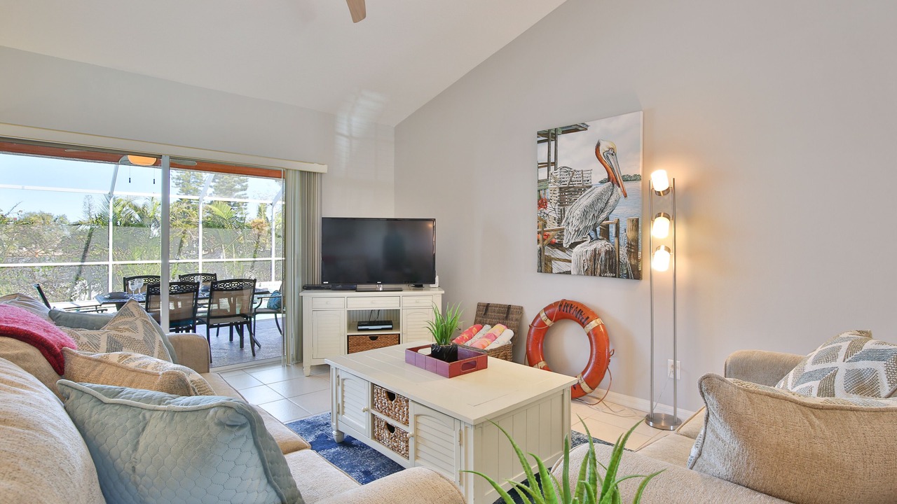 Photo of Livingroom in Heron's Watch