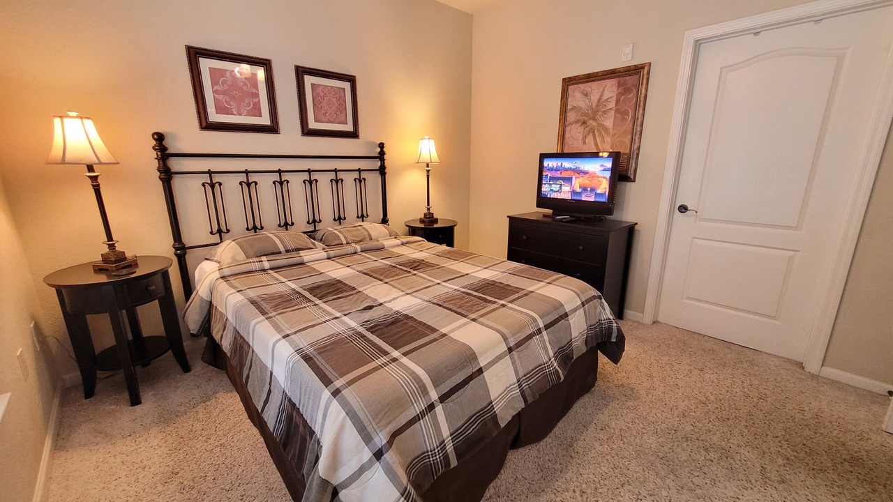 Photo of Bedroom in Davenport