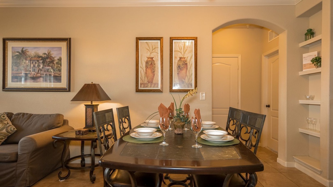 Photo of Livingroom in Davenport