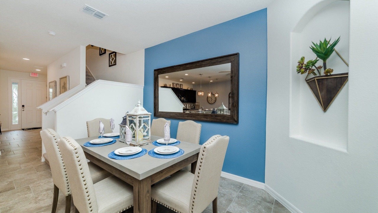 Photo of Livingroom in Davenport