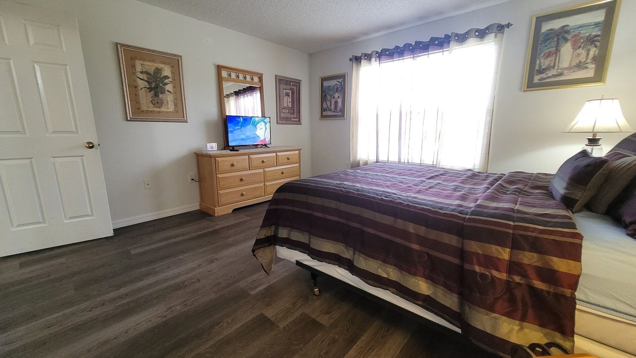 Photo of Bedroom in Westridge