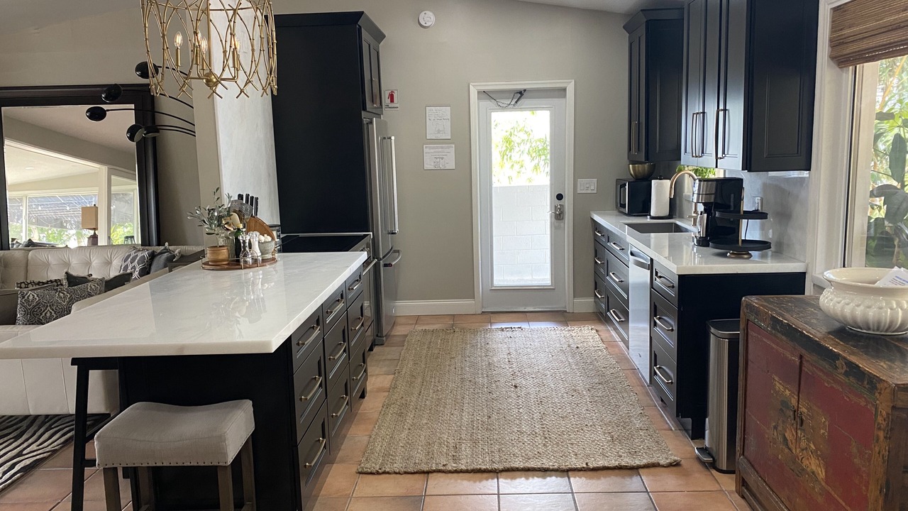 Photo of Kitchen in Lauderdale Harbours