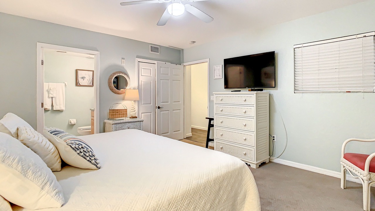 Photo of Bedroom in Independence Square