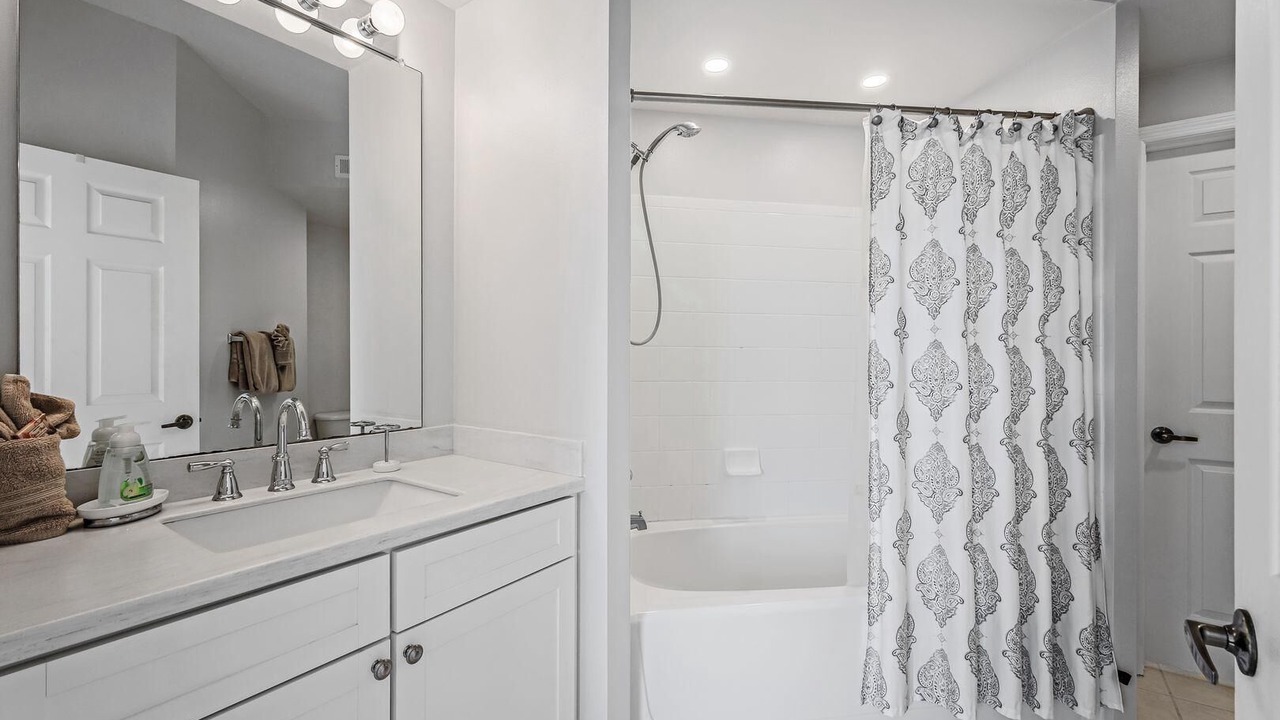 Photo of Bathroom in Iona