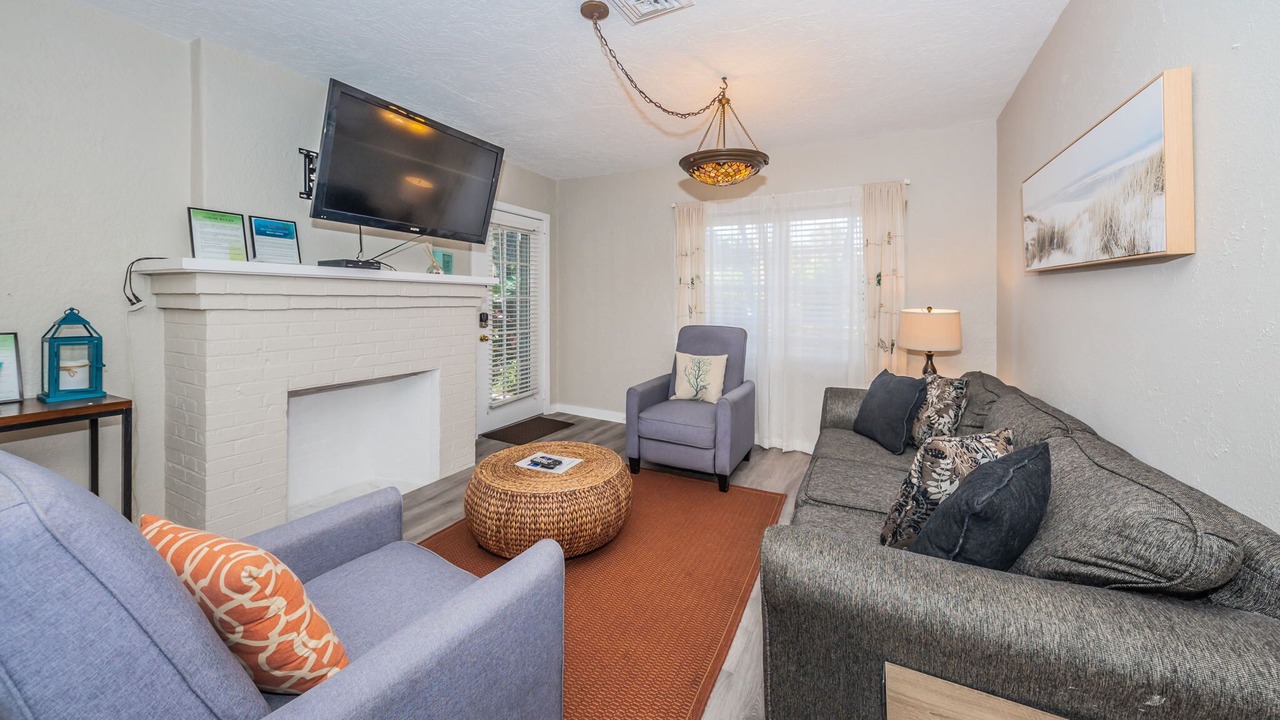 Photo of Livingroom in Bay Esplanade