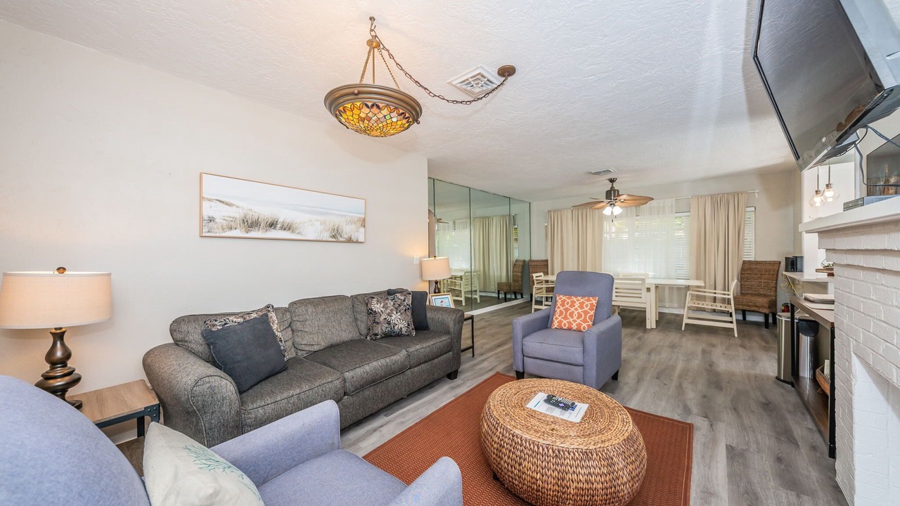 Photo of Livingroom in Bay Esplanade