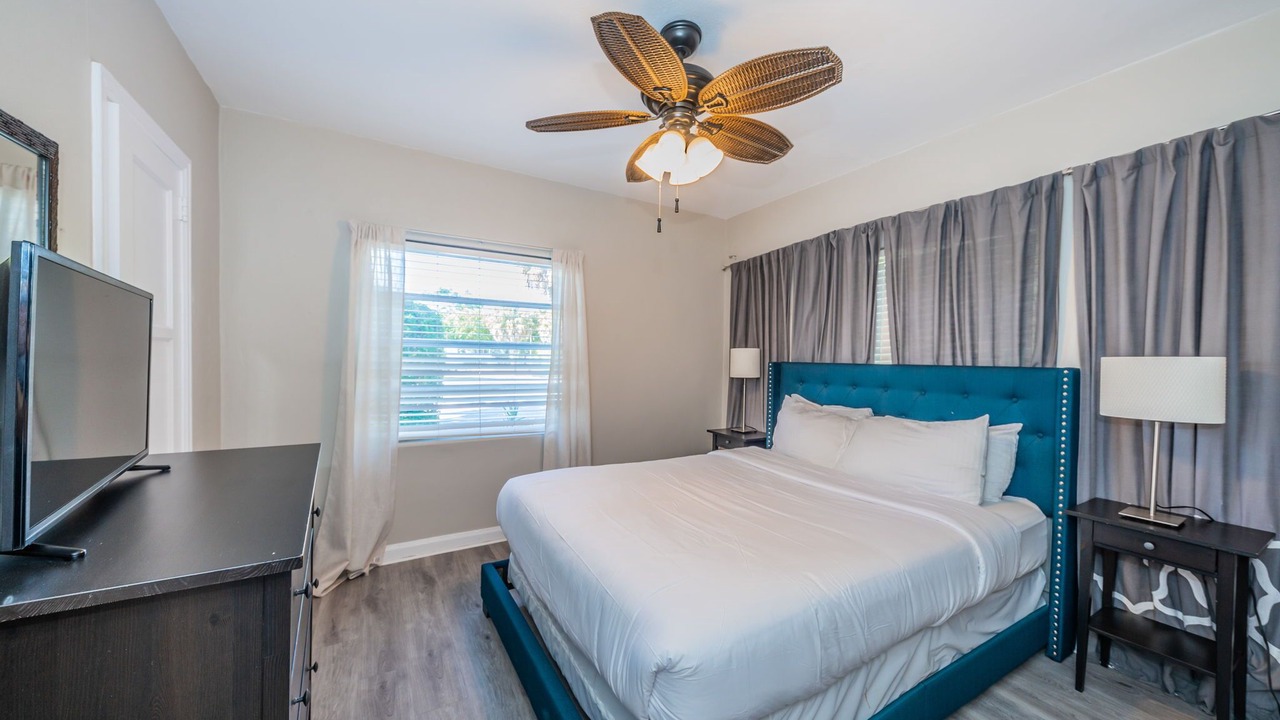 Photo of Bedroom in Bay Esplanade