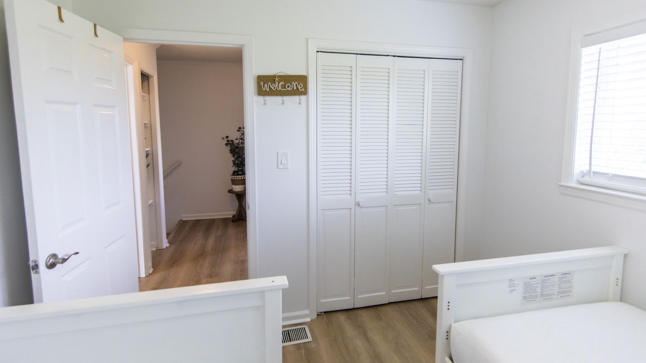 Photo of Bedroom in Dune Allen Beach