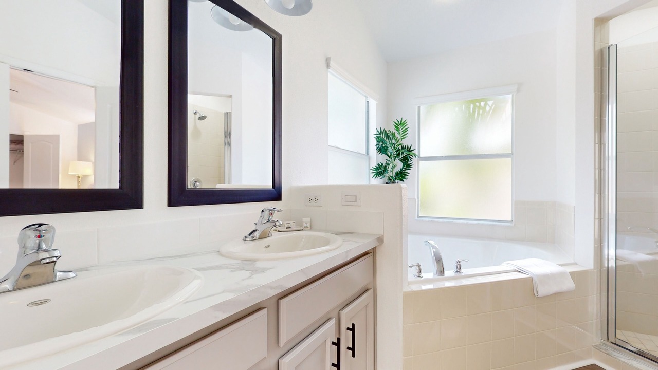 Photo of Bathroom in West Stonebridge