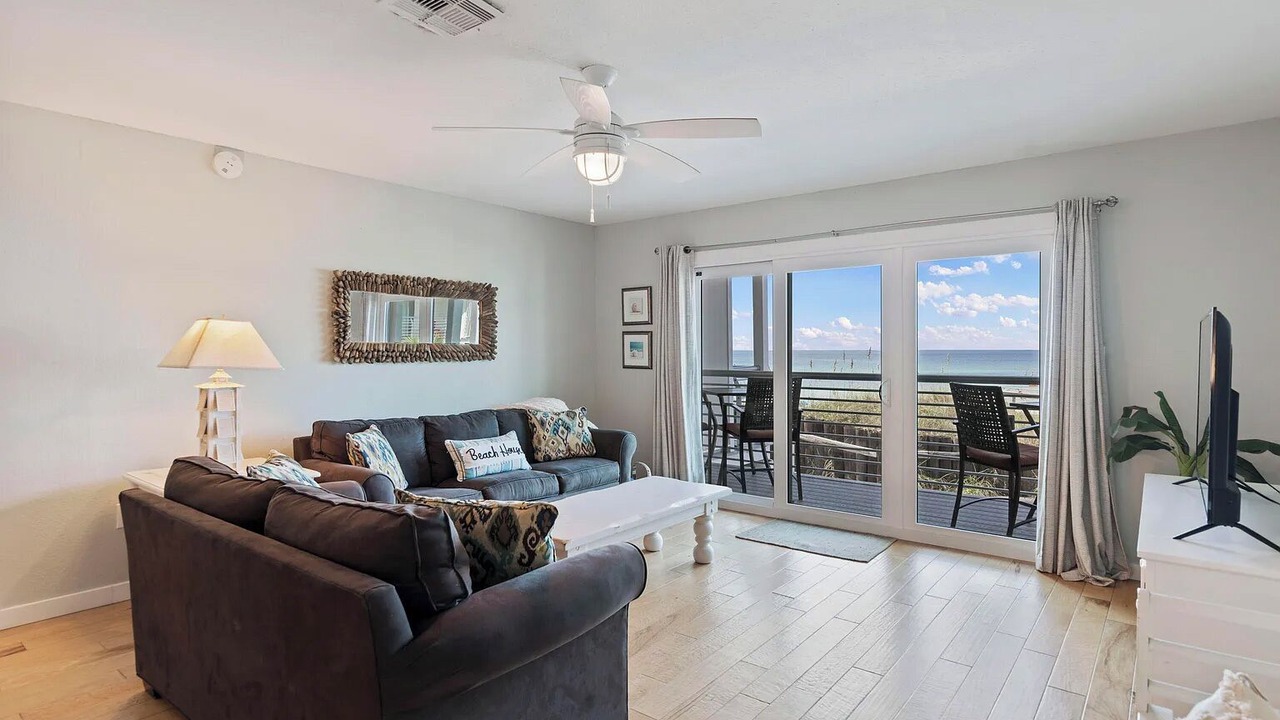 Photo of Livingroom in Seagrove Beach