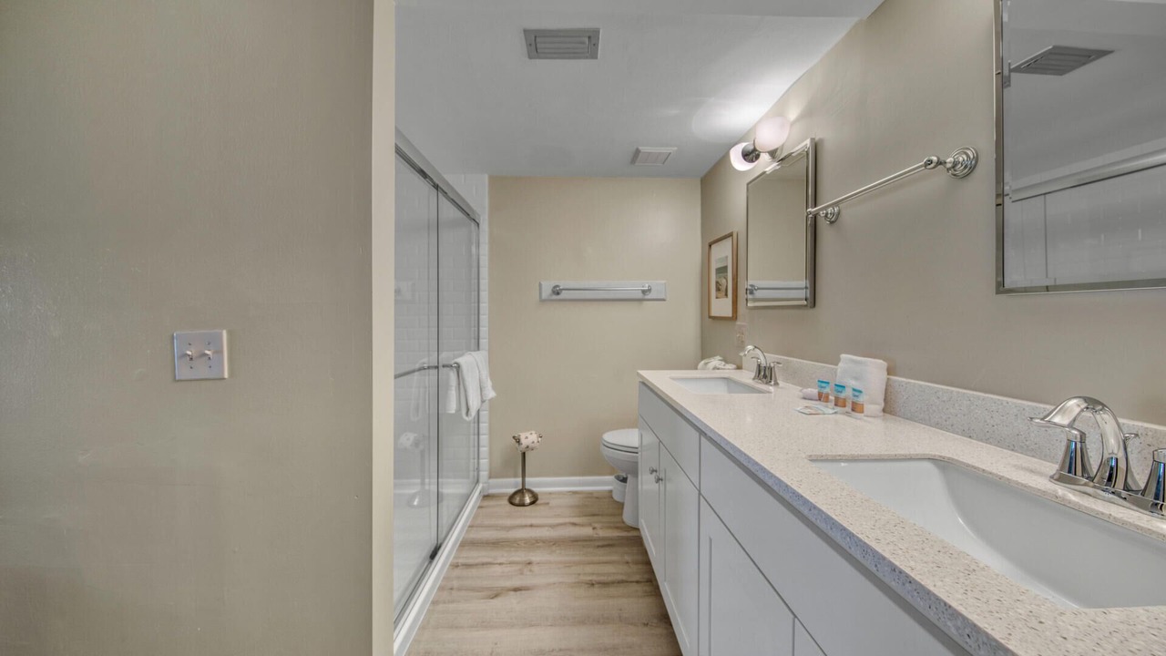 Photo of Bathroom in Fort Walton Beach - Destin