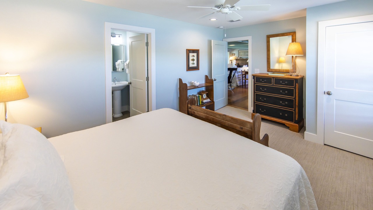 Photo of Bedroom in Dune Allen Beach