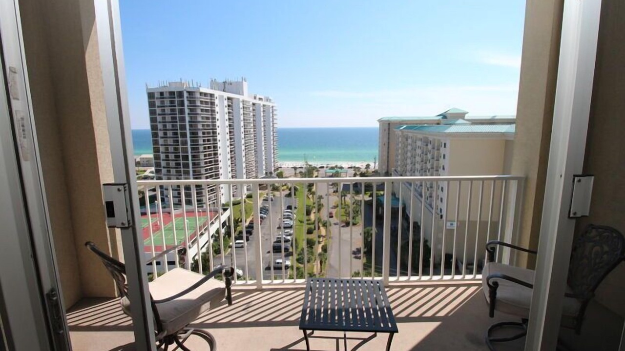 Photo of Bedroom in Miramar Beach