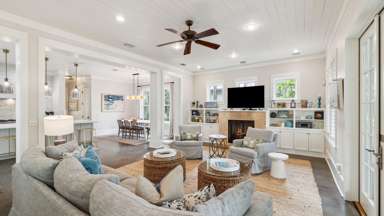 Photo of Livingroom in Forest District