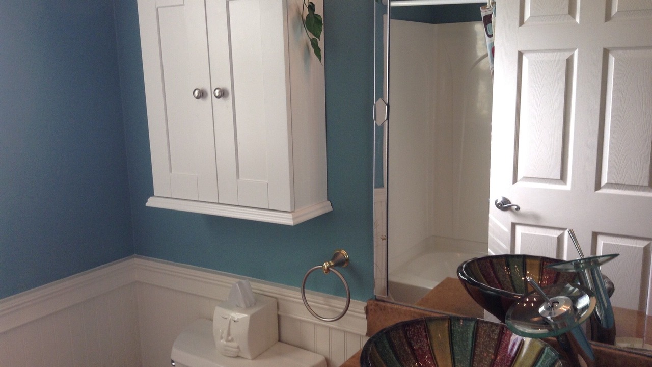 Photo of Bathroom in Mallory Square