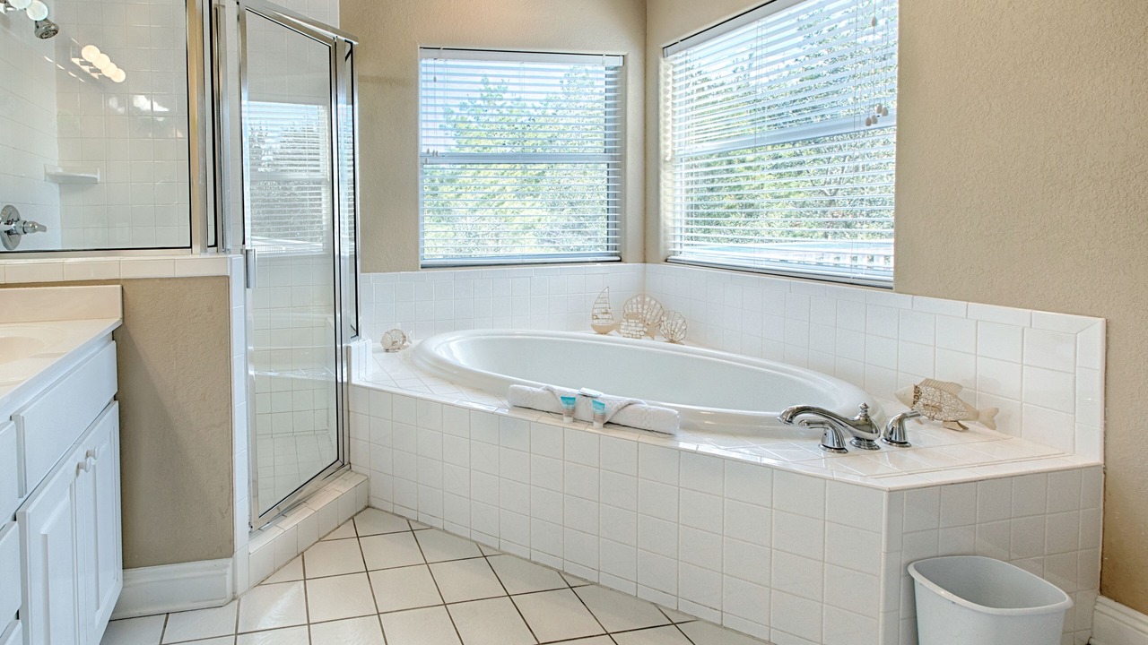 Photo of Bathroom in Village of Sugar Beach