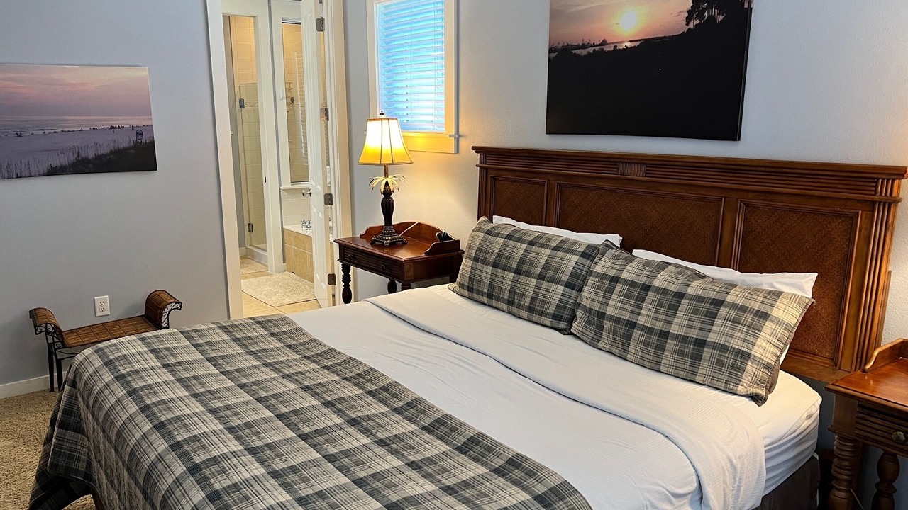 Photo of Bedroom in Laurel Grove