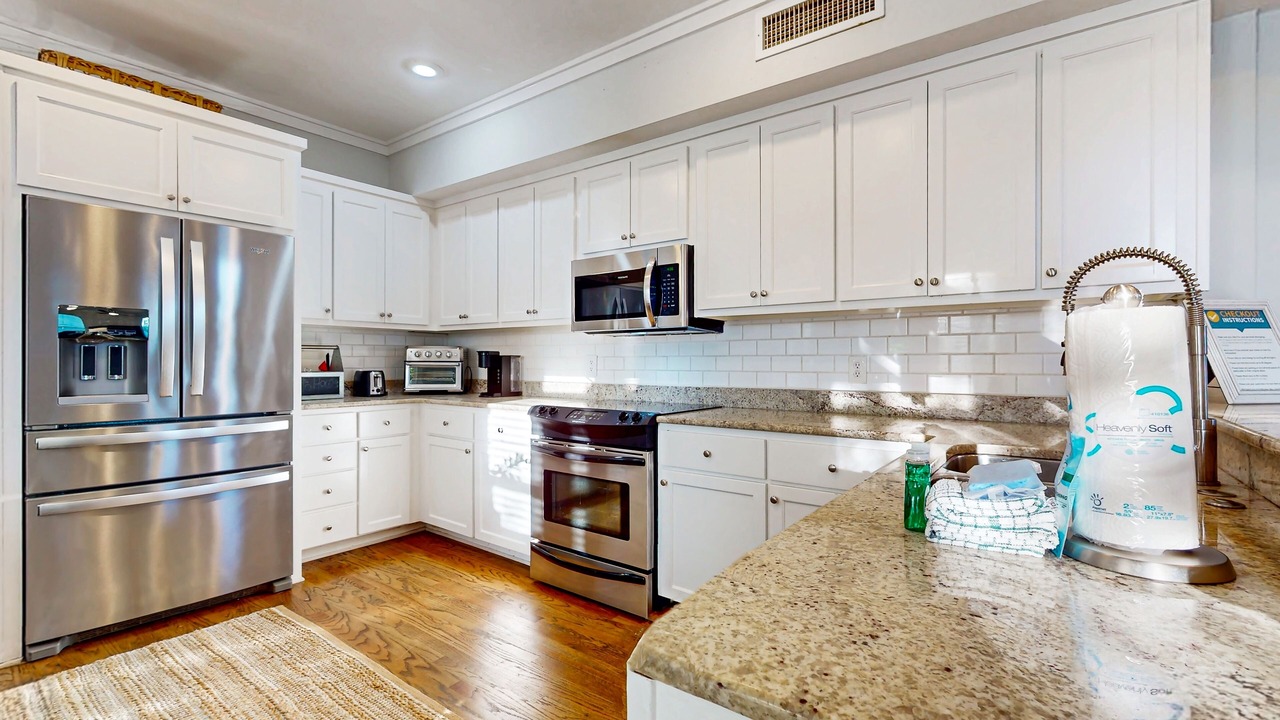 Photo of Kitchen in Dune Allen Beach