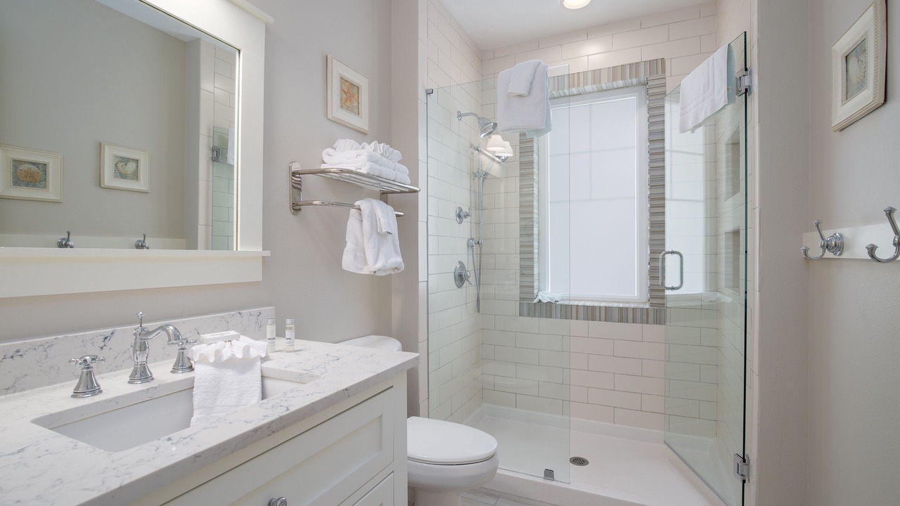 Photo of Bathroom in Laurel Grove