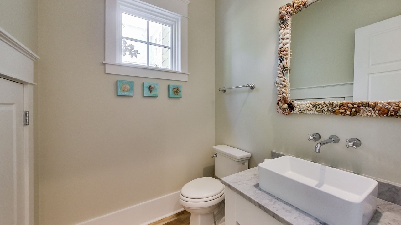 Photo of Bathroom in Forest District