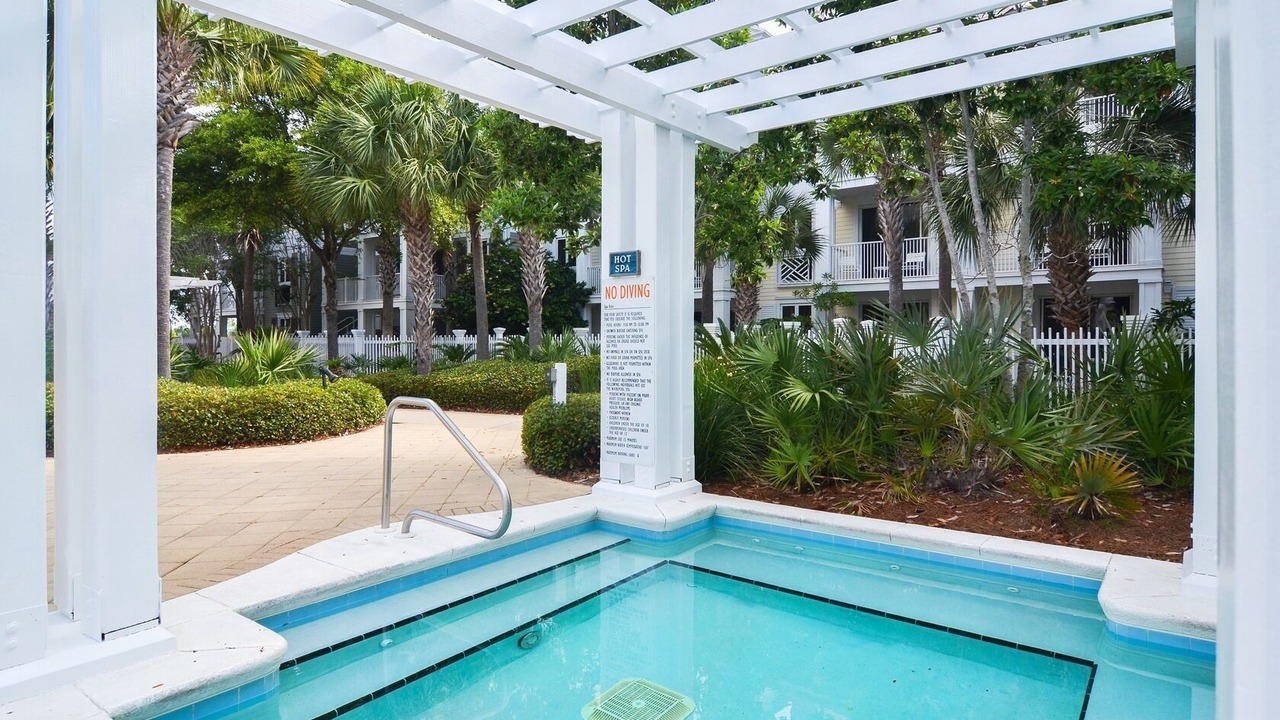 Photo of Outdoor in Baytowne Wharf