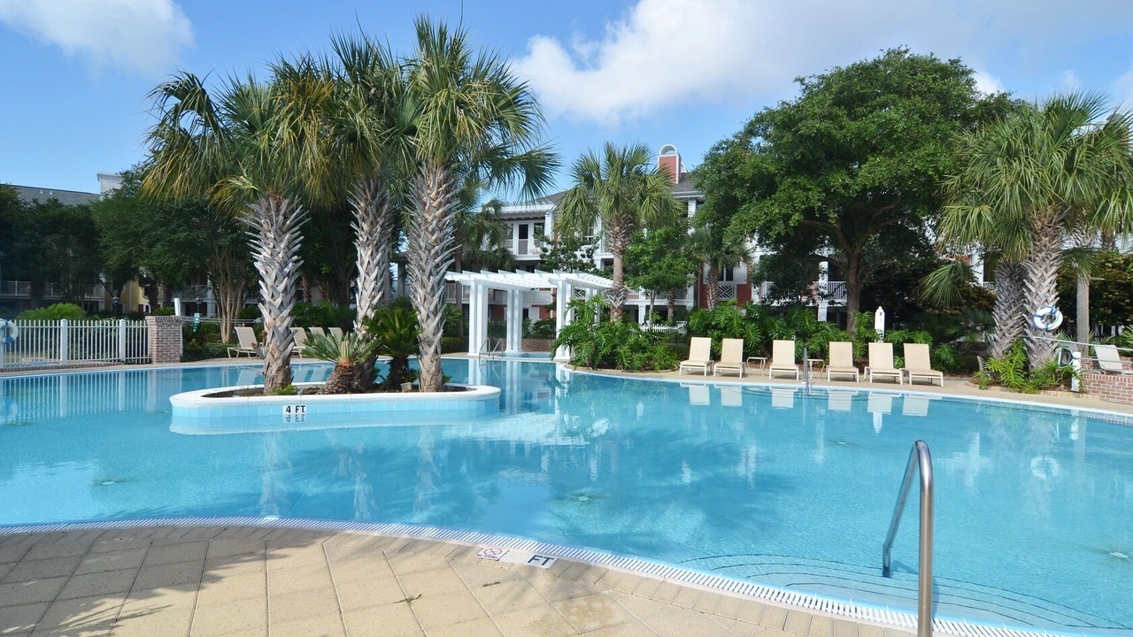Photo of Outdoor in Baytowne Wharf