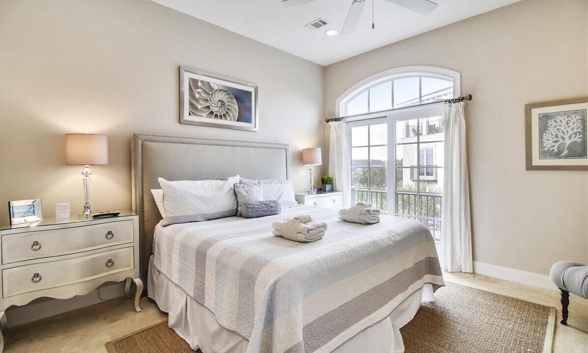 Photo of Bedroom in Palmetto Dunes