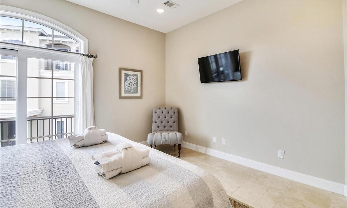 Photo of Bedroom in Palmetto Dunes