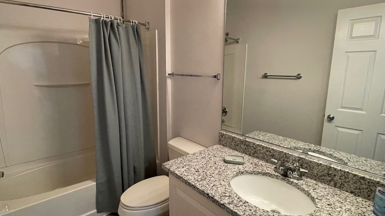 Photo of Bathroom in Lynnhaven