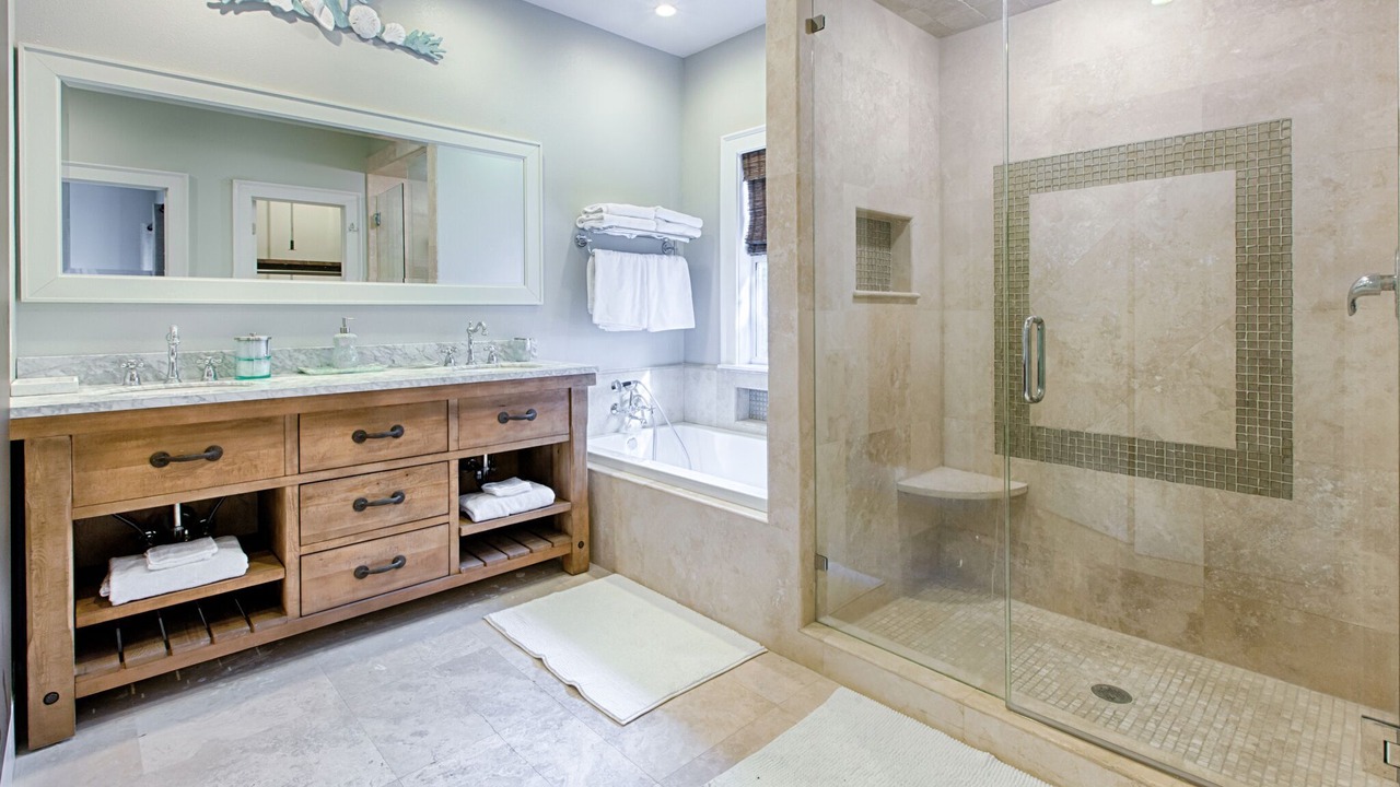 Photo of Bathroom in Dune Allen Beach