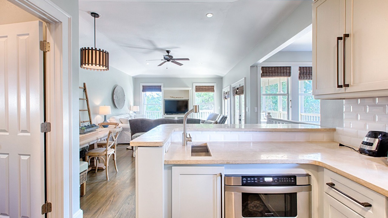 Photo of Kitchen in Dune Allen Beach