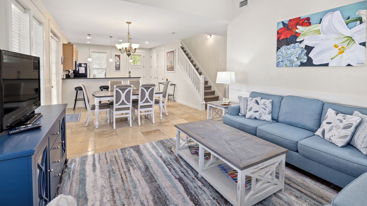 Photo of Livingroom in Laurel Grove