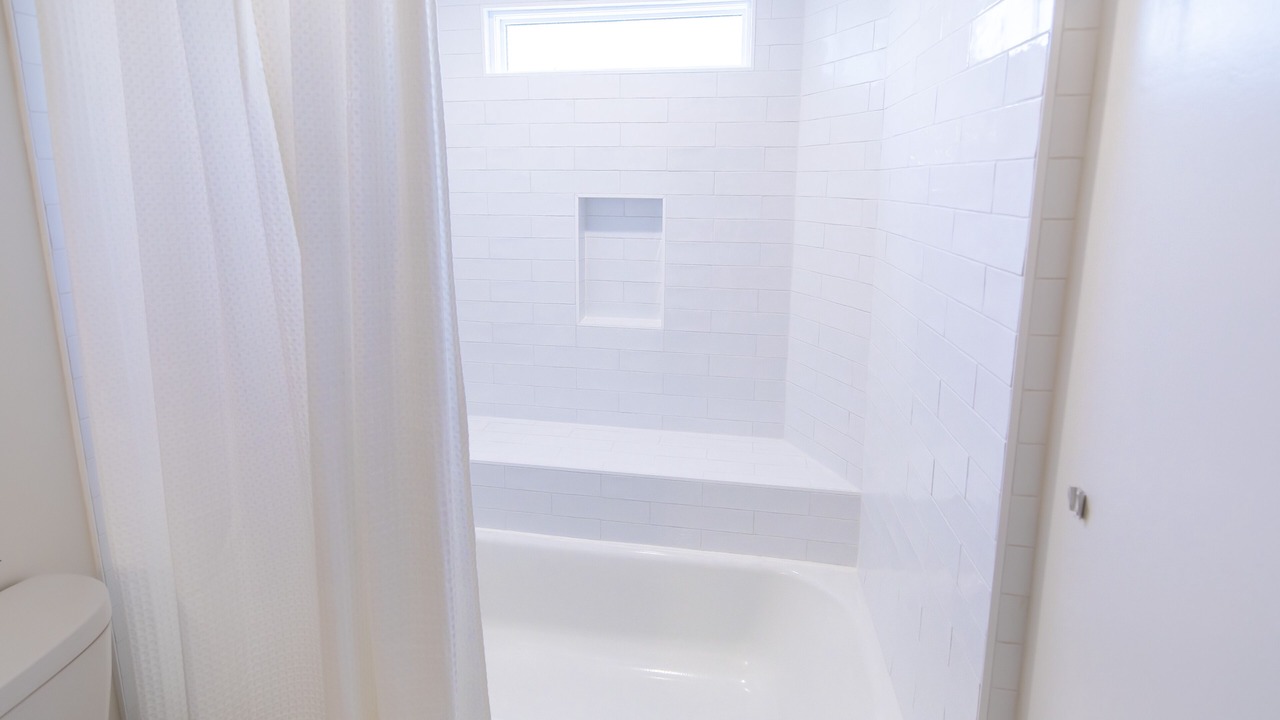Photo of Bathroom in Dune Allen Beach