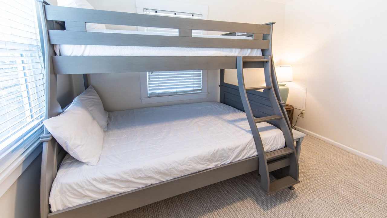 Photo of Bedroom in Dune Allen Beach