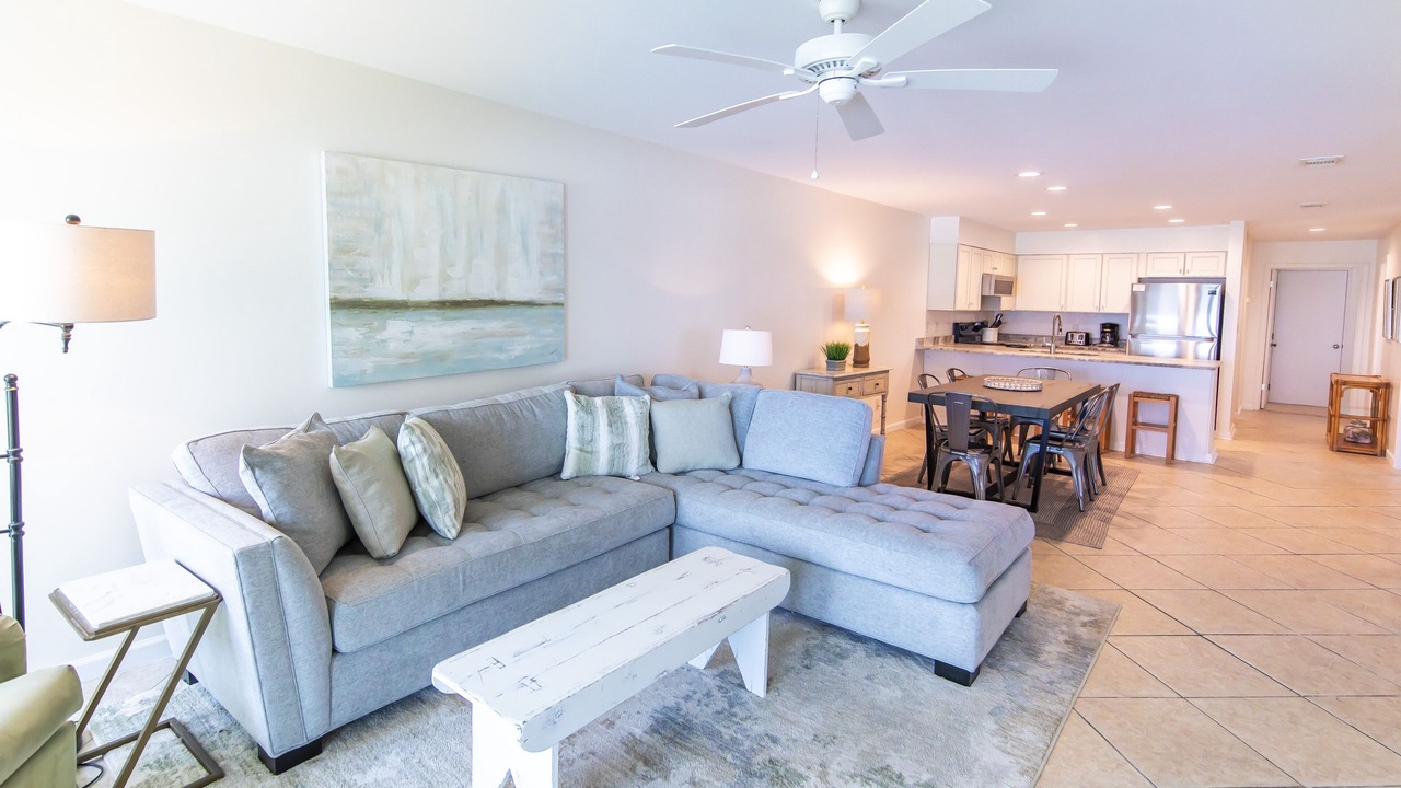 Photo of Livingroom in Dune Allen Beach
