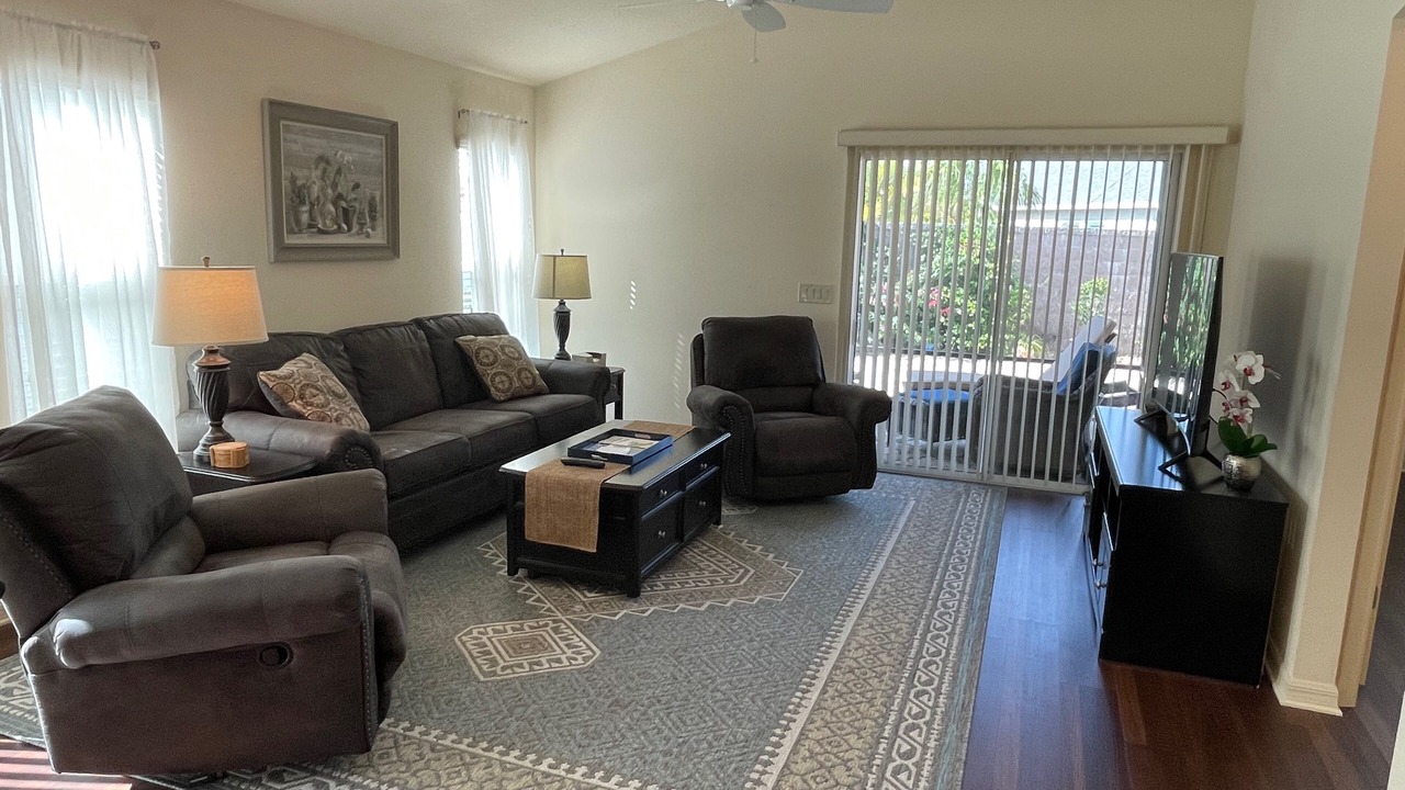 Photo of Livingroom in Summerfield