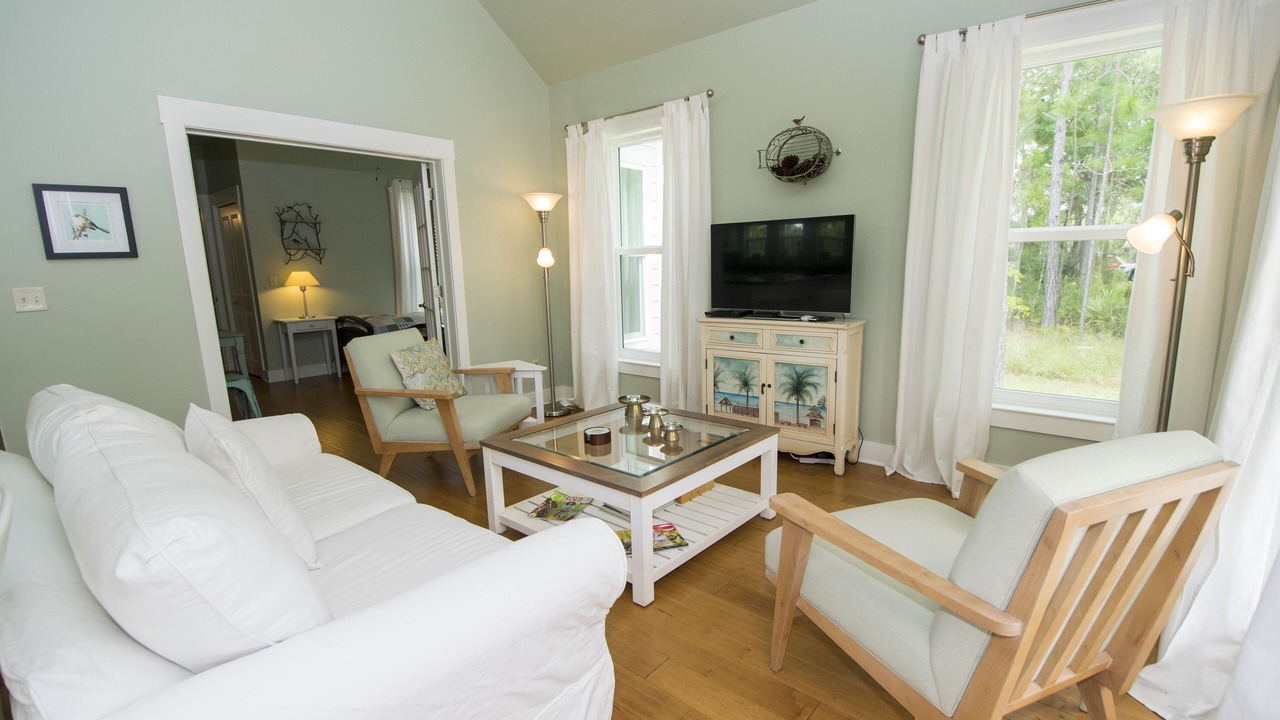 Photo of Livingroom in Dune Allen Beach