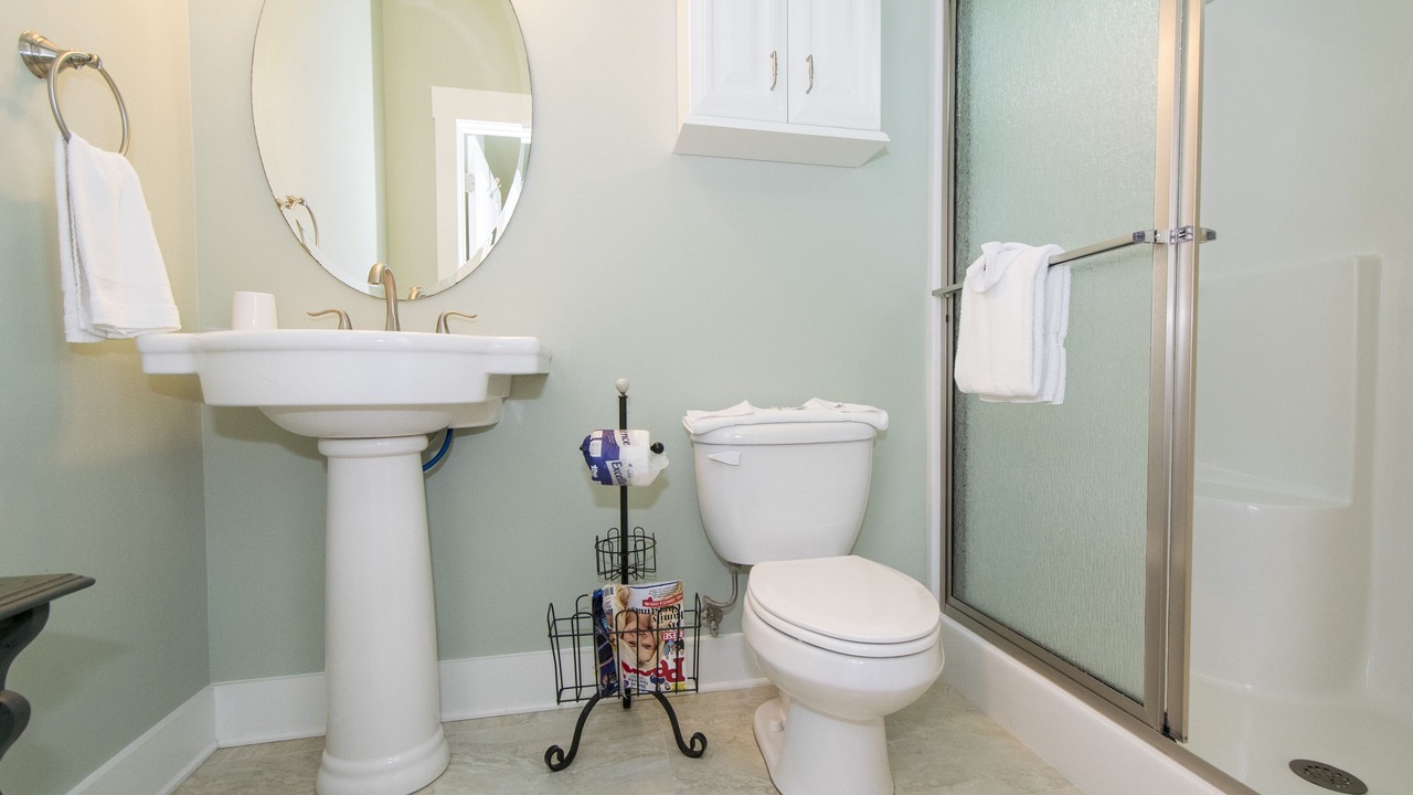 Photo of Bathroom in Dune Allen Beach