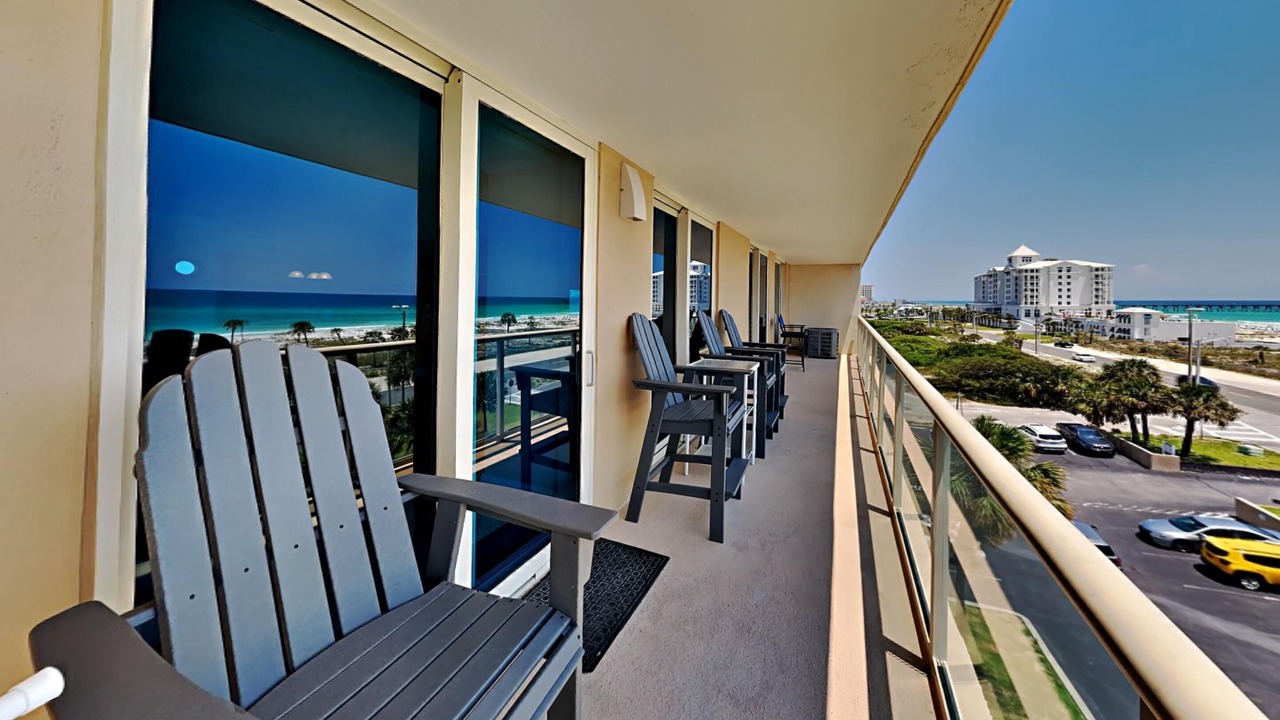 Photo of Patio Balcony in Villa Sabine