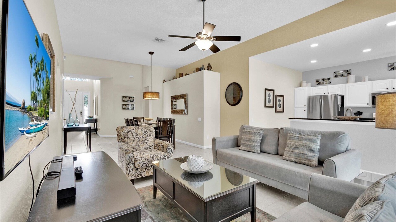 Photo of Bedroom in Windsor Hills