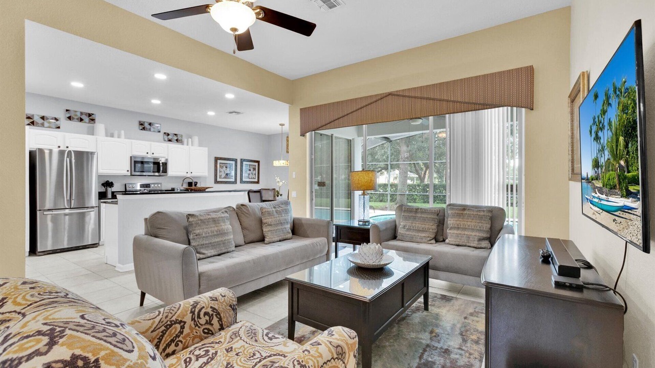 Photo of Bedroom in Windsor Hills