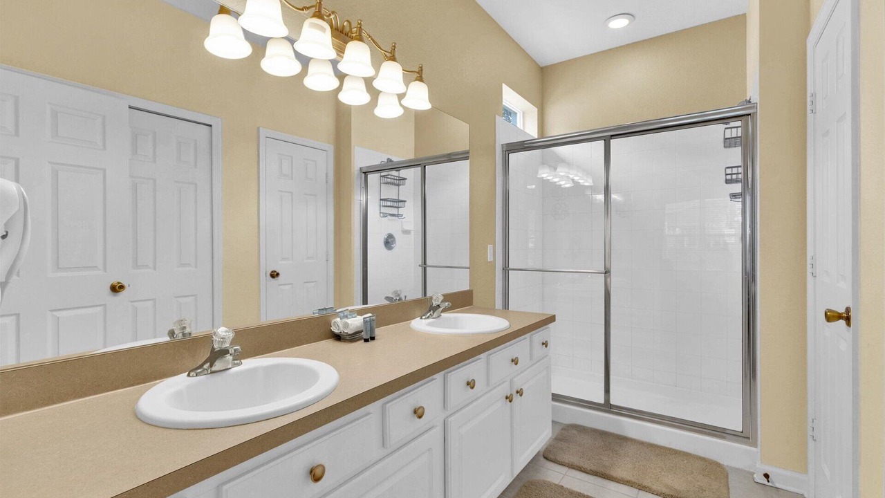 Photo of Bathroom in Windsor Hills