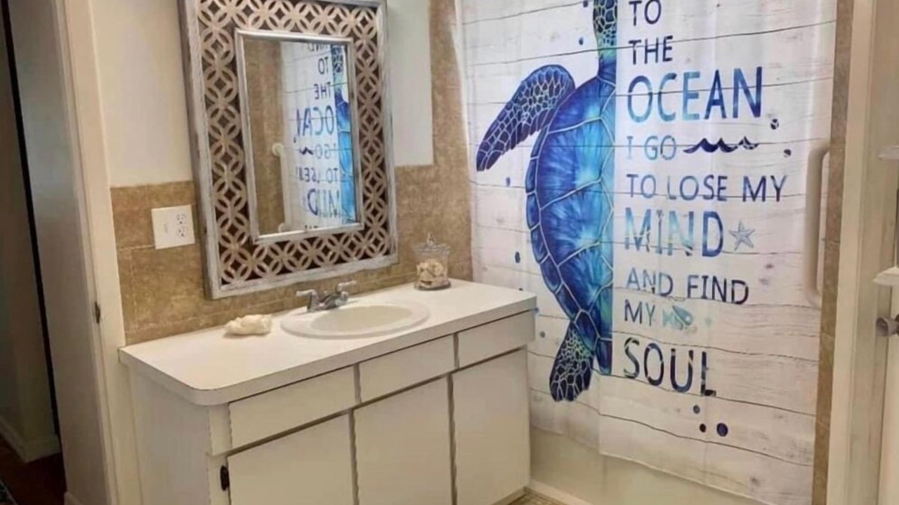 Photo of Bathroom in Crescent Beach