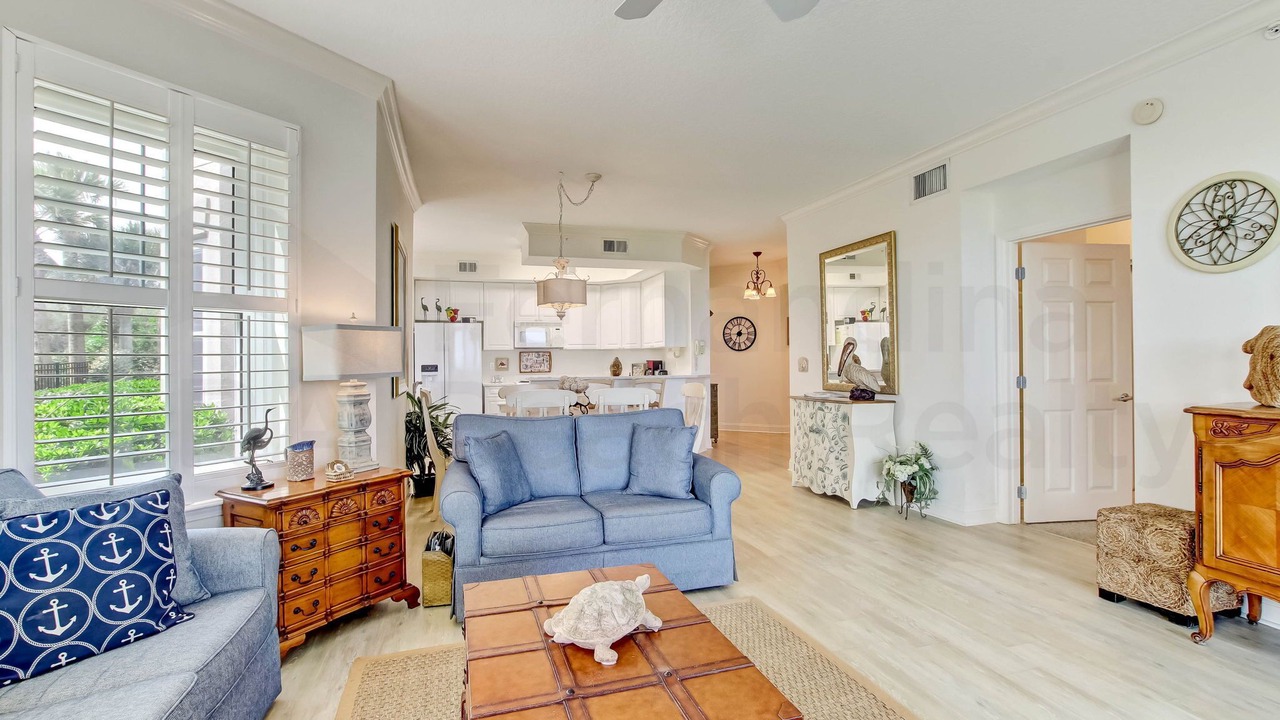 Photo of Livingroom in Amelia City