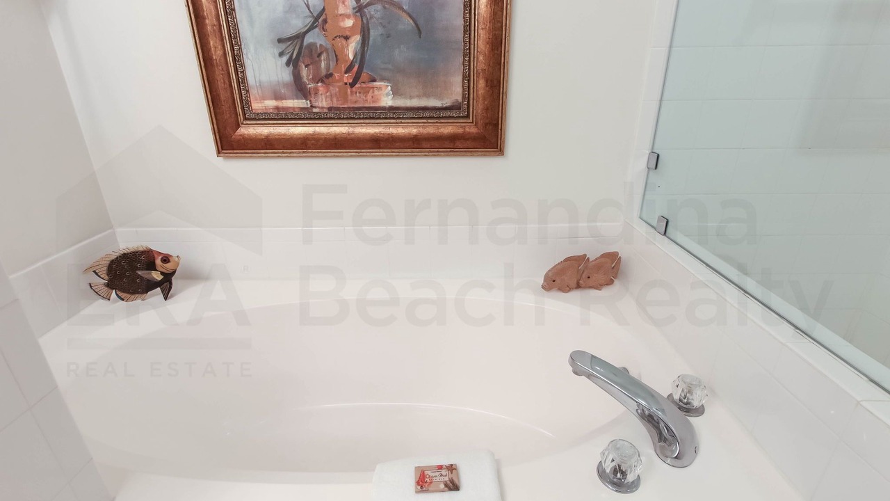 Photo of Bathroom in Amelia City